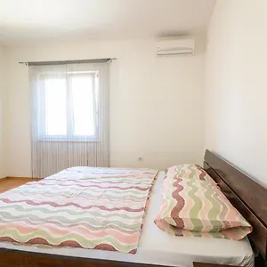 Leo , Zadar Croatia